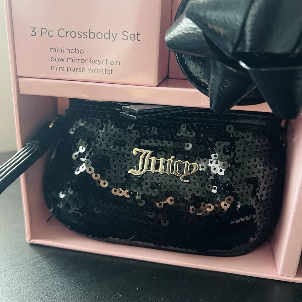 SOLD 🚨NWT Juicy Couture Gift Set - Picture 4 of 6